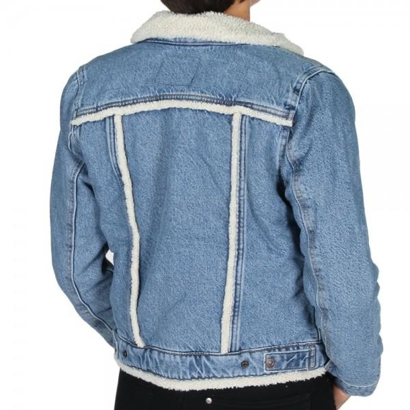 Levi’s Women’s Sherpa Denim Jacket Size SX - Picture 12 of 16